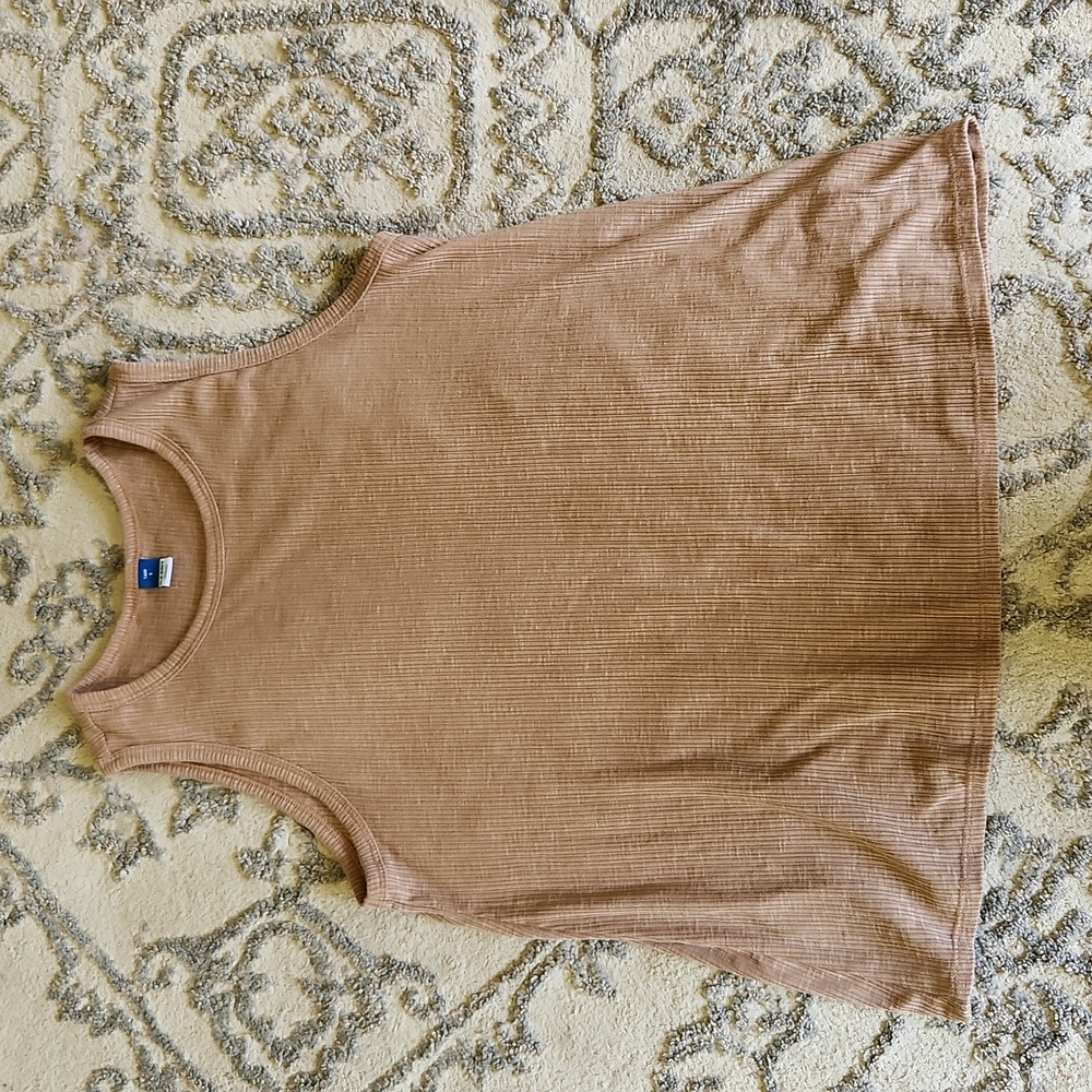 Old navy tank top